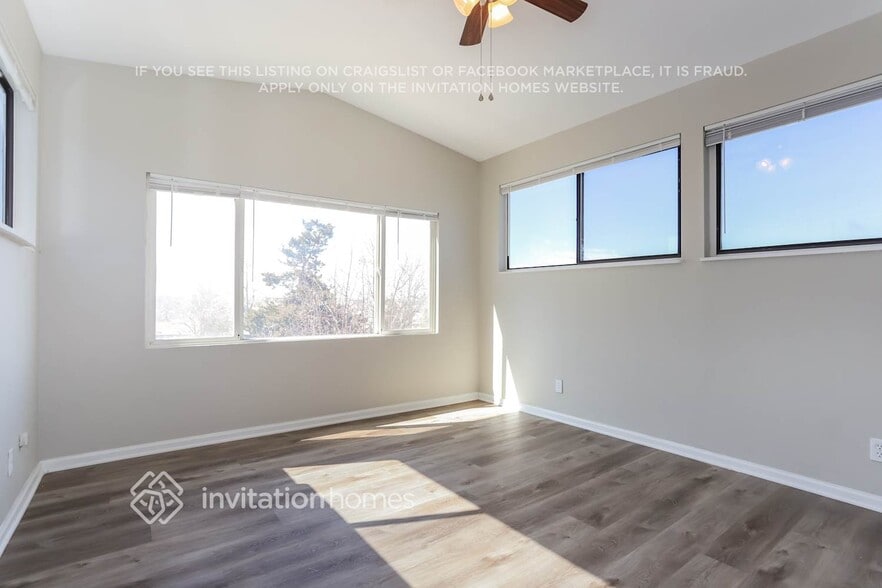 Building Photo - 3993 S Pitkin Way