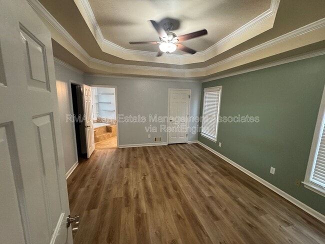 Building Photo - 129 Wagon Wheel Cir