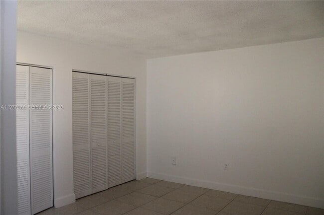 Building Photo - 9410 W Flagler St