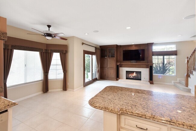 Building Photo - 2663 Yellowwood Dr