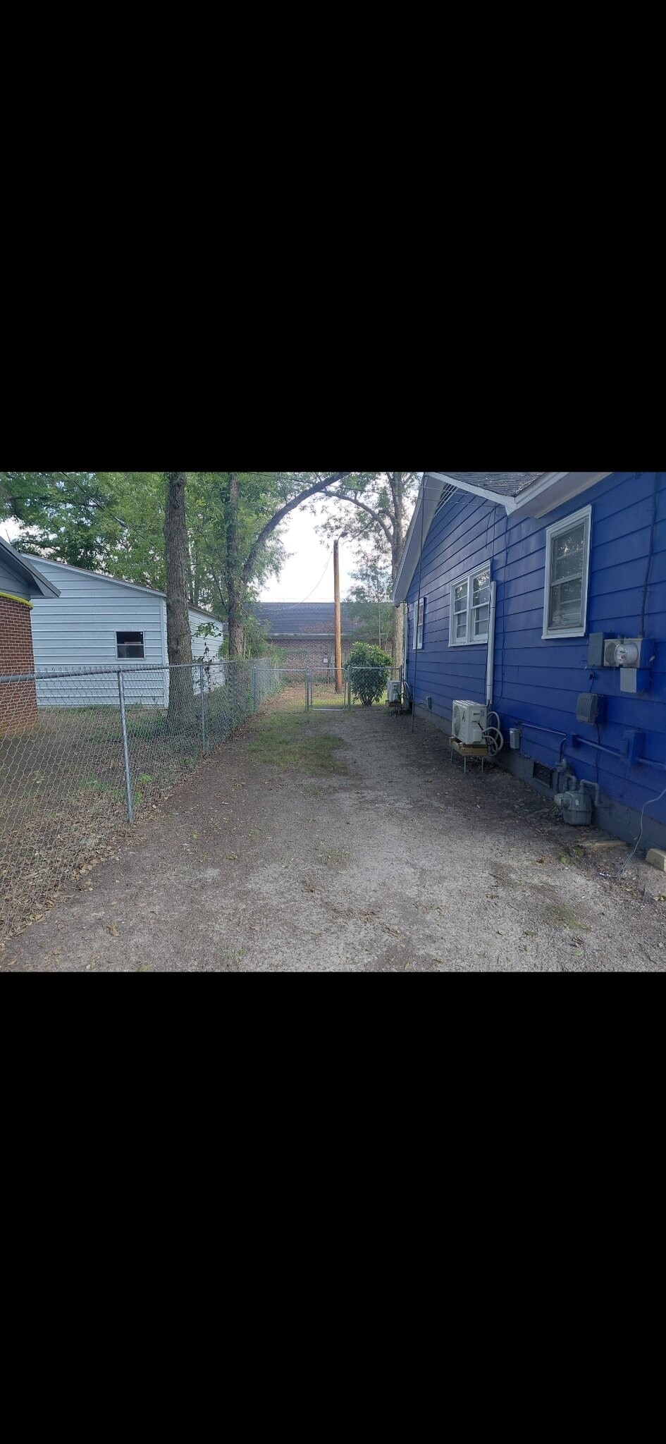 Building Photo - 916 Northside Dr