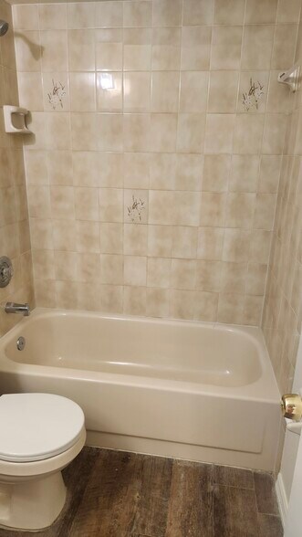 Building Photo - 7413 Mead Dr