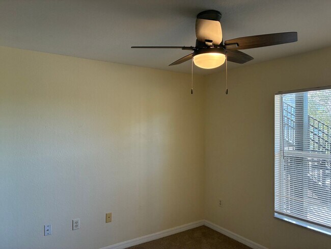 Building Photo - 2607 Emerald Lake Ct