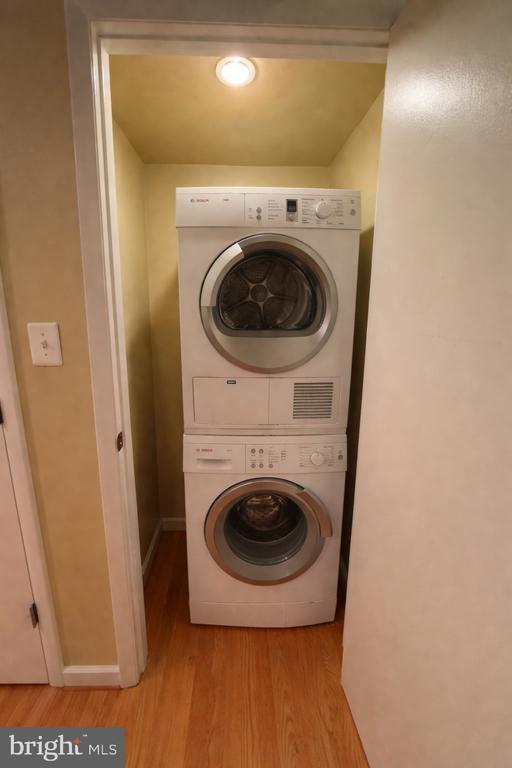 Building Photo - 3900 14th St NW