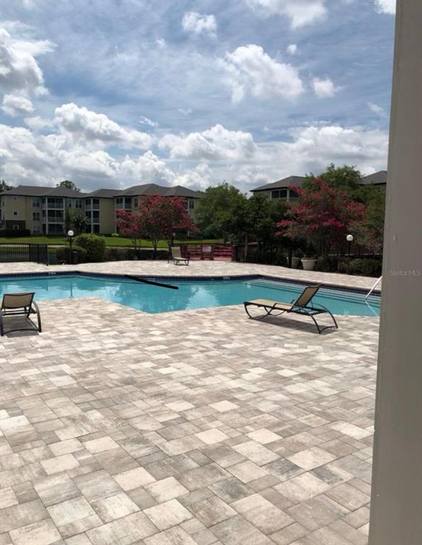 Building Photo - 10110 Winsford Oak Blvd