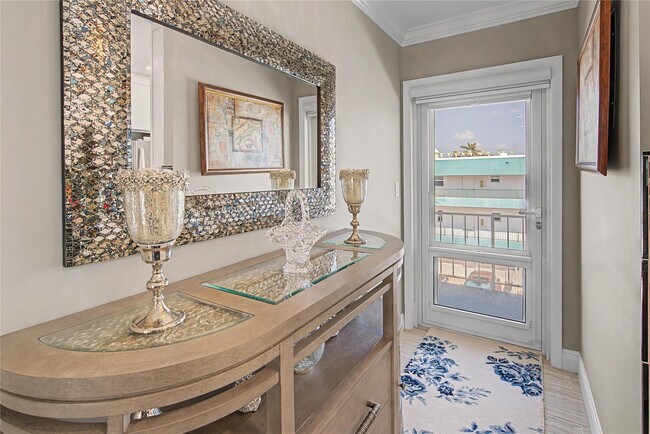 Building Photo - 1461 S Ocean Blvd