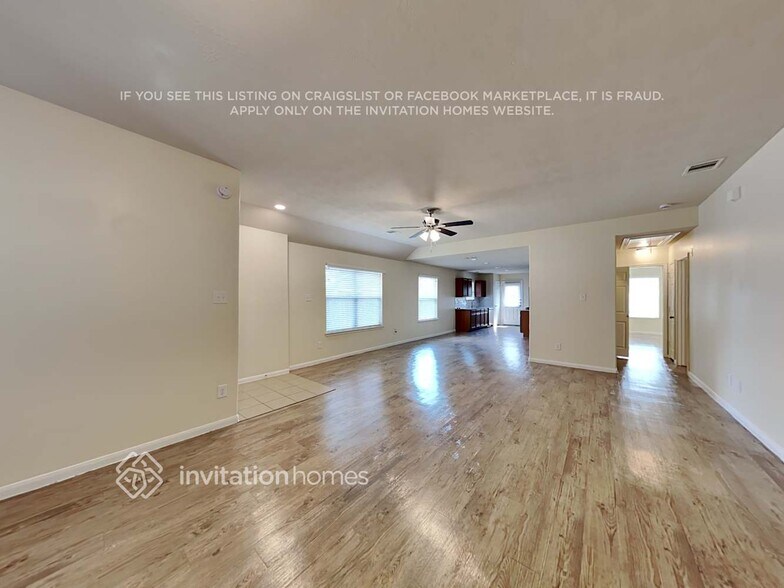 Building Photo - 19143 Canaras Ct