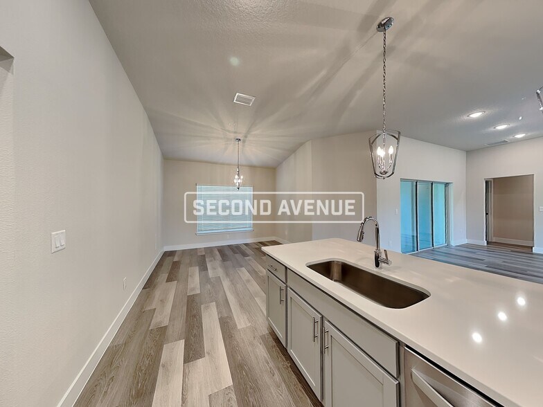 Building Photo - 24 Uline Pl