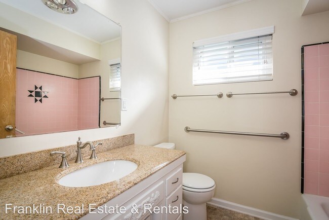 Building Photo - 2 br, 1 bath House - 972 Balboa