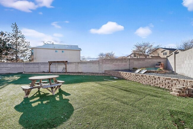 Building Photo - 3212 Ocate Meadows Ct NE