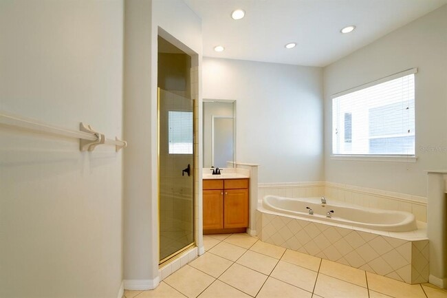 Building Photo - 8413 St Marino Blvd