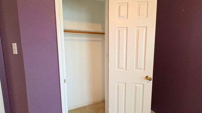 Building Photo - 21842 Grassy Hill Ln