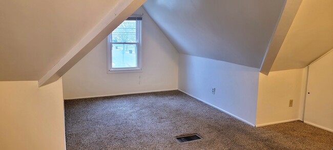 Building Photo - 6075 W 54th St