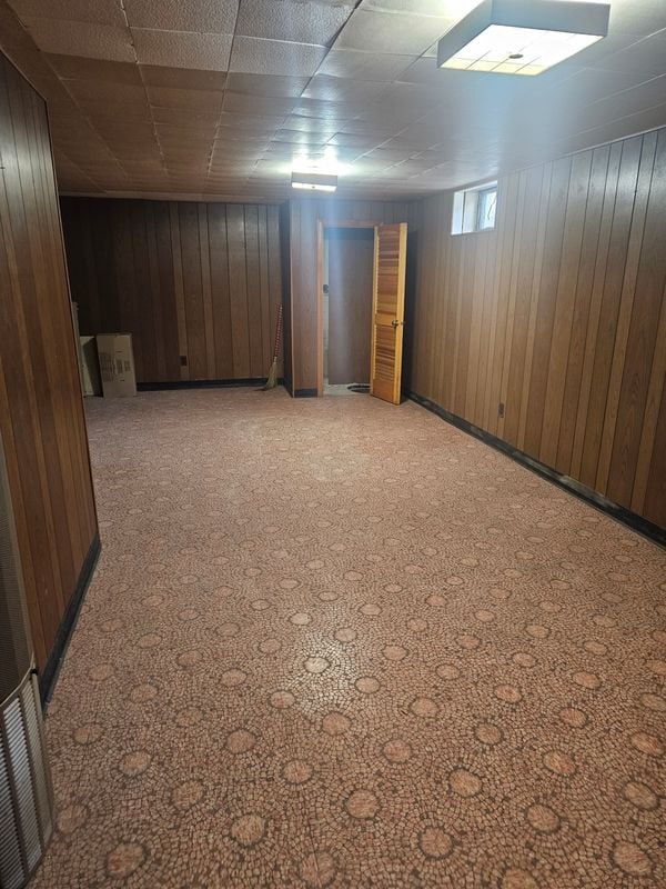 Building Photo - 44 Aurora Dr