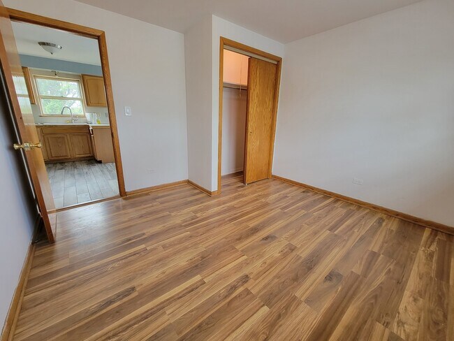 Building Photo - 2306 N 75th Ave