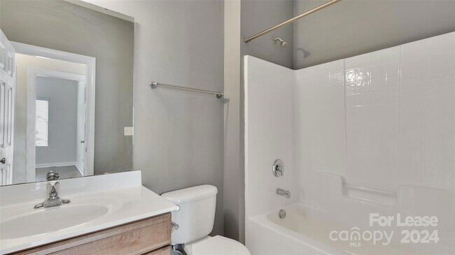 Building Photo - 11111 Ascoli Pl