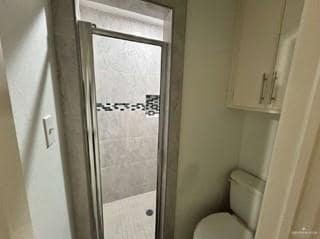 Building Photo - 25 Cll Tulipan