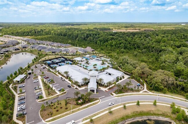 Building Photo - 17026 Shell Bay Dr