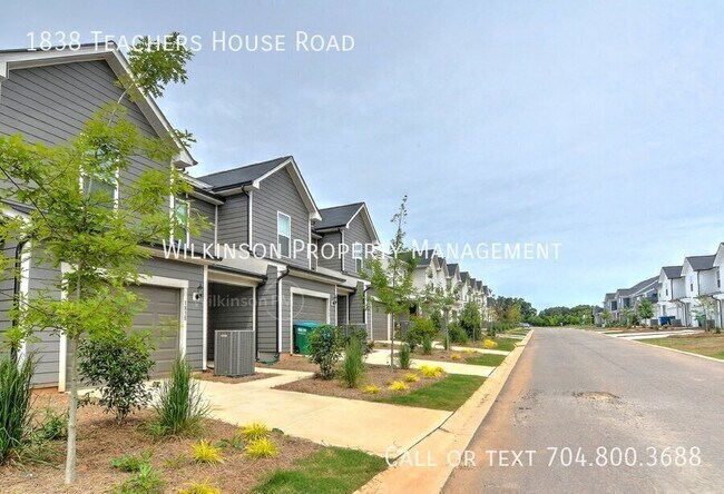 Building Photo - 1838 Teachers House Rd