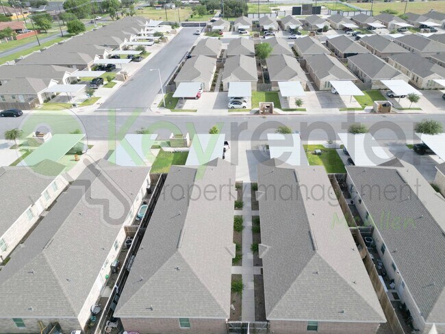 Building Photo - 3B/2B Gated Community, Pet friendly- Edinburg TX