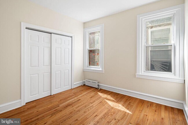 Building Photo - 123 S 63rd St