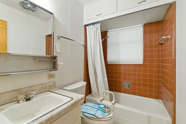 Building Photo - 6230 War Lodge Ln