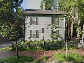 Building Photo - 14 Mount Auburn St