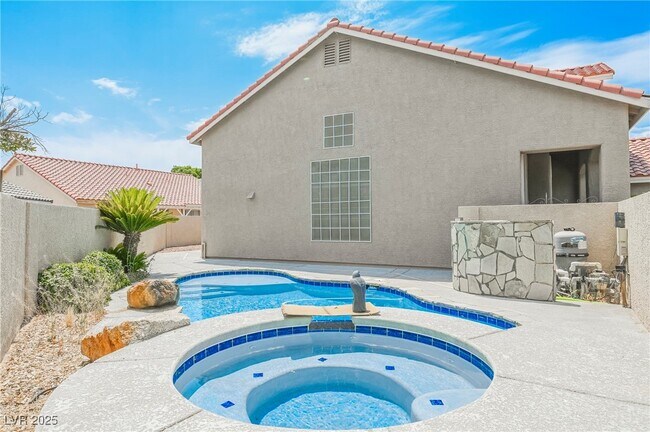Building Photo - 7809 Faith Ct
