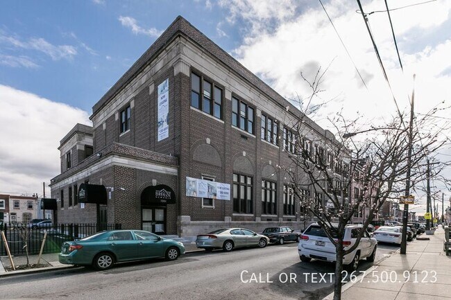 Building Photo - 1501 S. 17th-B112