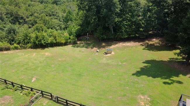Building Photo - 268 Creek Bank Dr