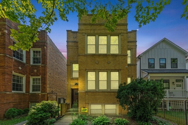 Building Photo - 4846 N Keystone Ave