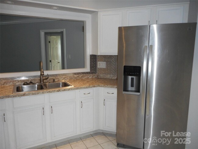 Building Photo - 11518 Green Willow Ln