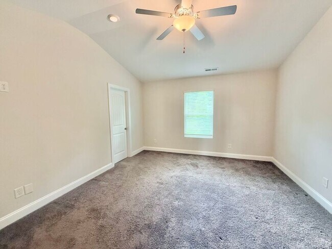 Building Photo - 7312 Vanover Dr