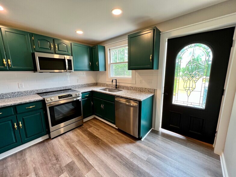 Building Photo - 314 Mosier Ave