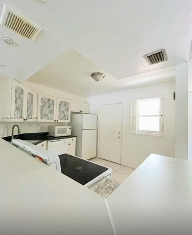 Building Photo - 3360 Spanish Moss Terrace