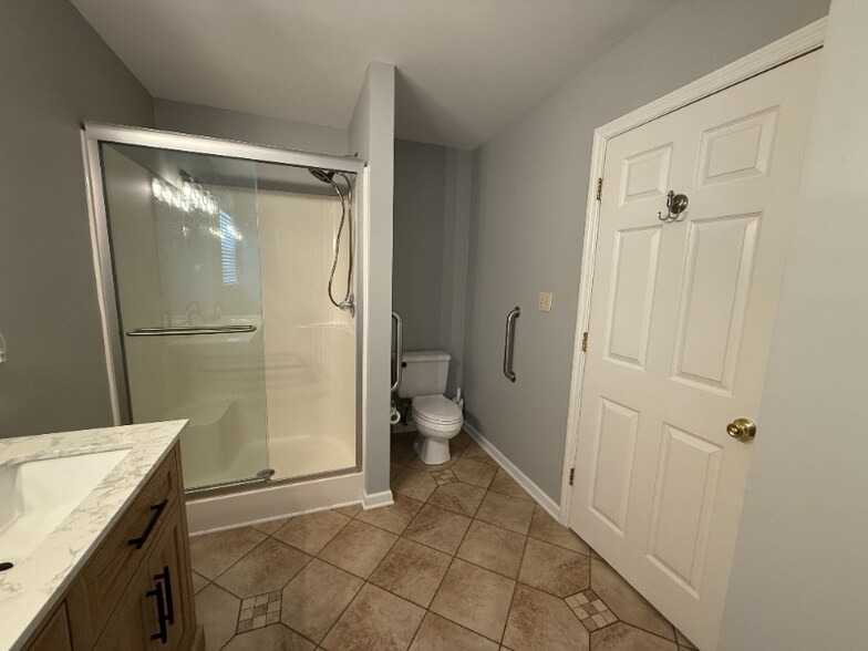 Building Photo - 53 Spring Wind Cir