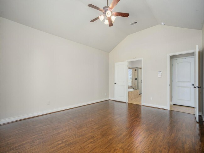 Building Photo - 10007 Eldarica Way