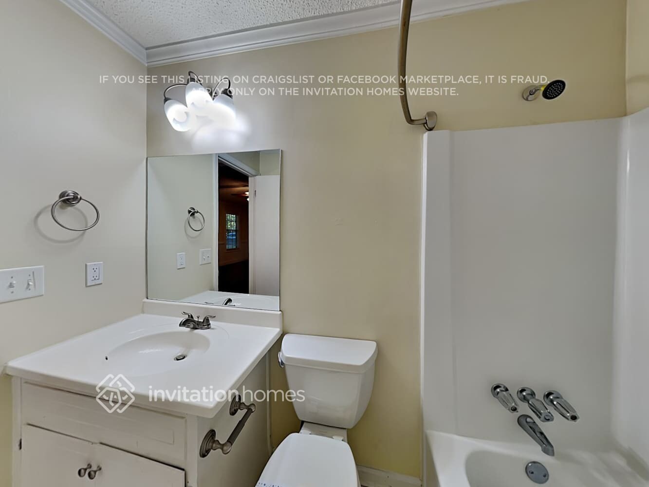 Building Photo - 3973 Irvindale Rd NW