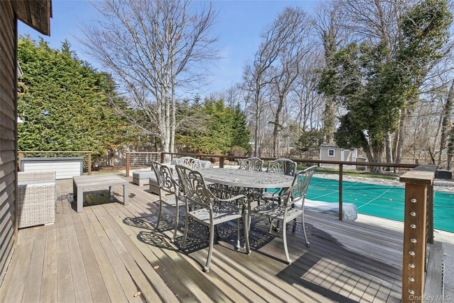 Building Photo - 131 Lewis Rd