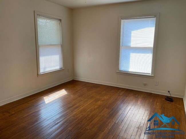 Building Photo - 2 Bedroom Home for Rent