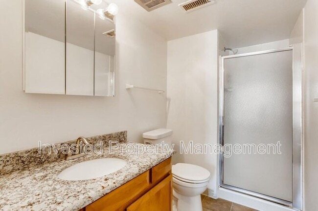 Building Photo - 7305 S Xenia Cir