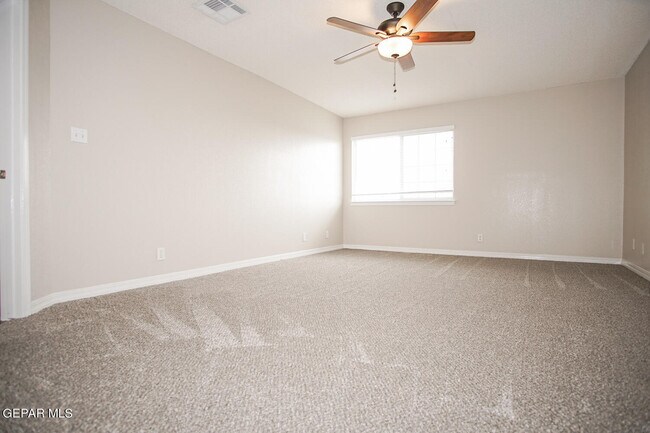 Building Photo - 13717 Paseo De Fe Cir