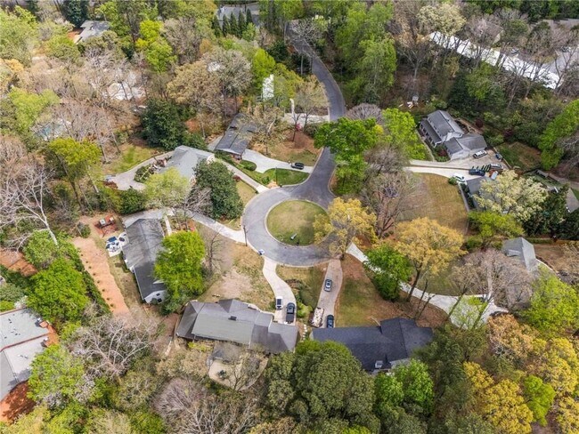 Building Photo - 274 Land O Lakes Ct NE