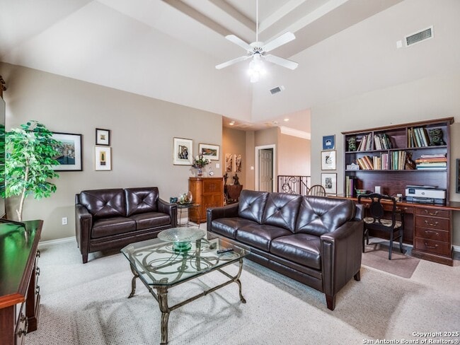 Building Photo - 19114 Autumn Garden