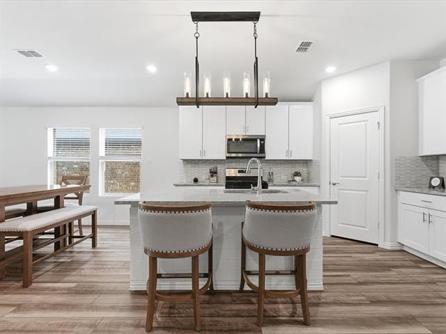 Building Photo - 3616 Kingsgarden Rd