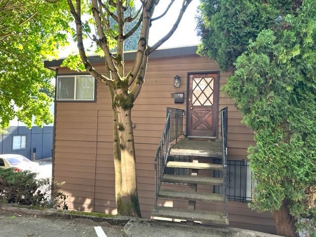 Building Photo - 2 bedroom in Seattle WA 98103