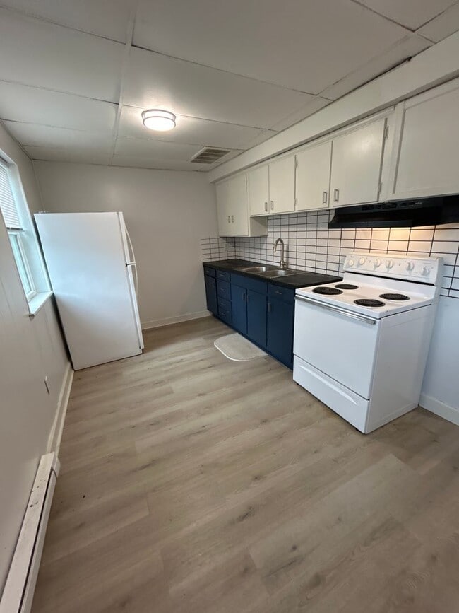Building Photo - 1502 Gilmer Ave NW