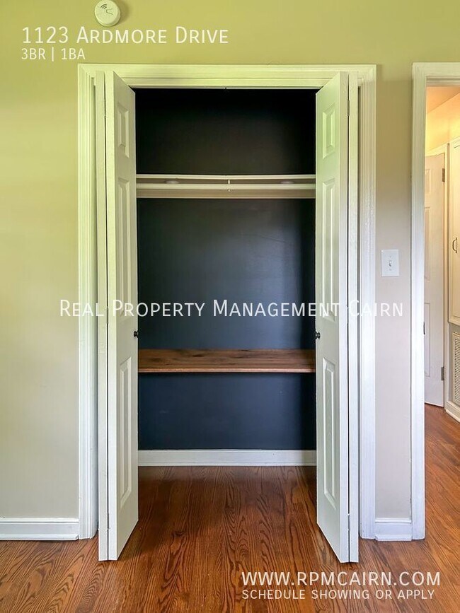 Building Photo - 1123 Ardmore Dr