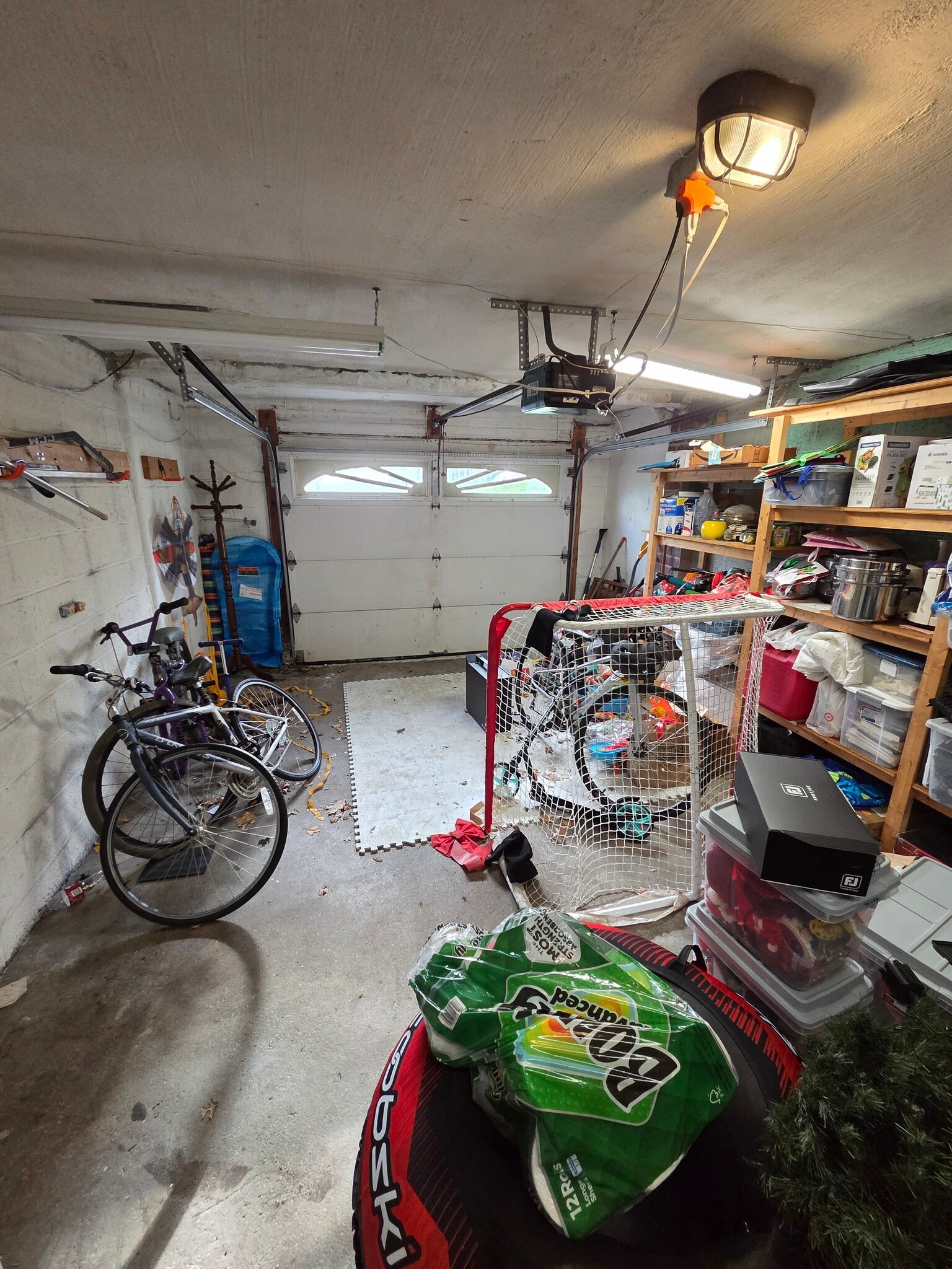 Building Photo - 552 Manor Ridge Rd