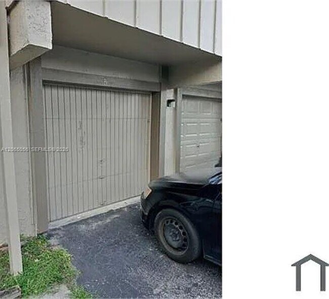 Building Photo - 2219 NW 56th Ave